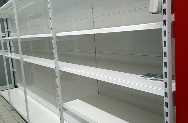 Montaż mebli sklepowych Carrefour