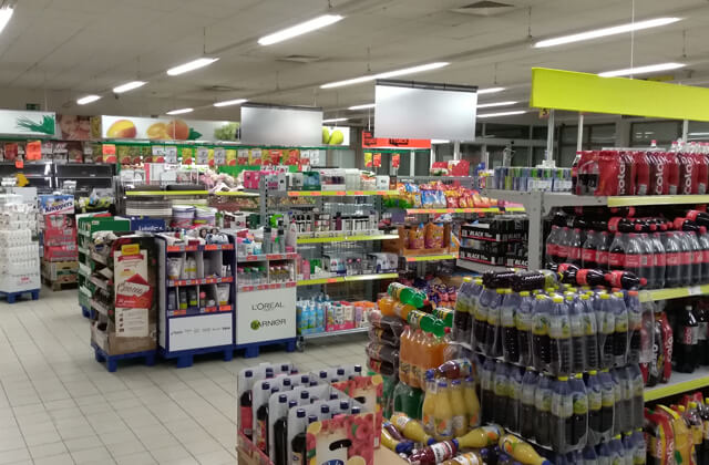 Montaż mebli sklepowych